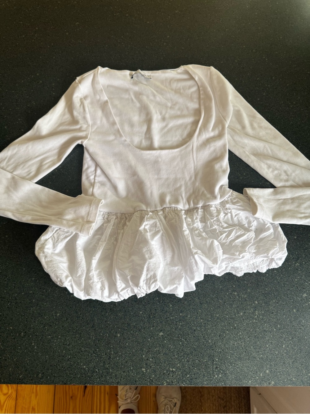 Zara White Long Sleeve Scoop Neck Peplum Tunic